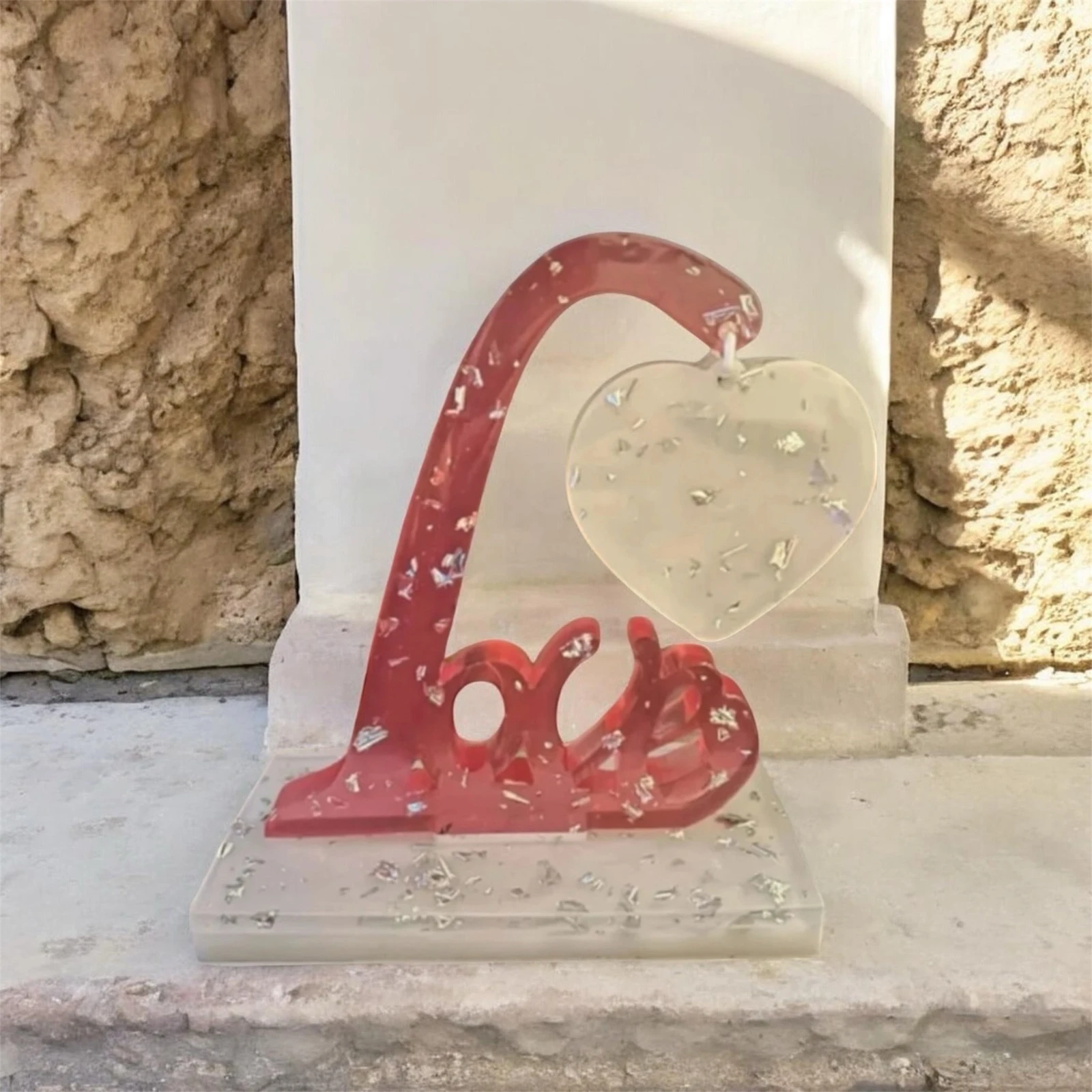 Décoration “Love” en résine – Fait main ✨